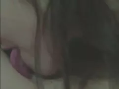 Pornó videó egy barn ...