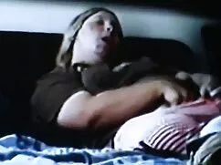 Pornó videó a gyönyö ...