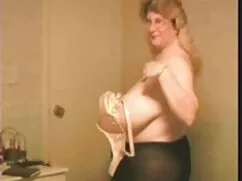 Pornó videó egy ázsi ...