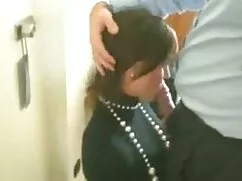 Pornó videó a szőke  ...